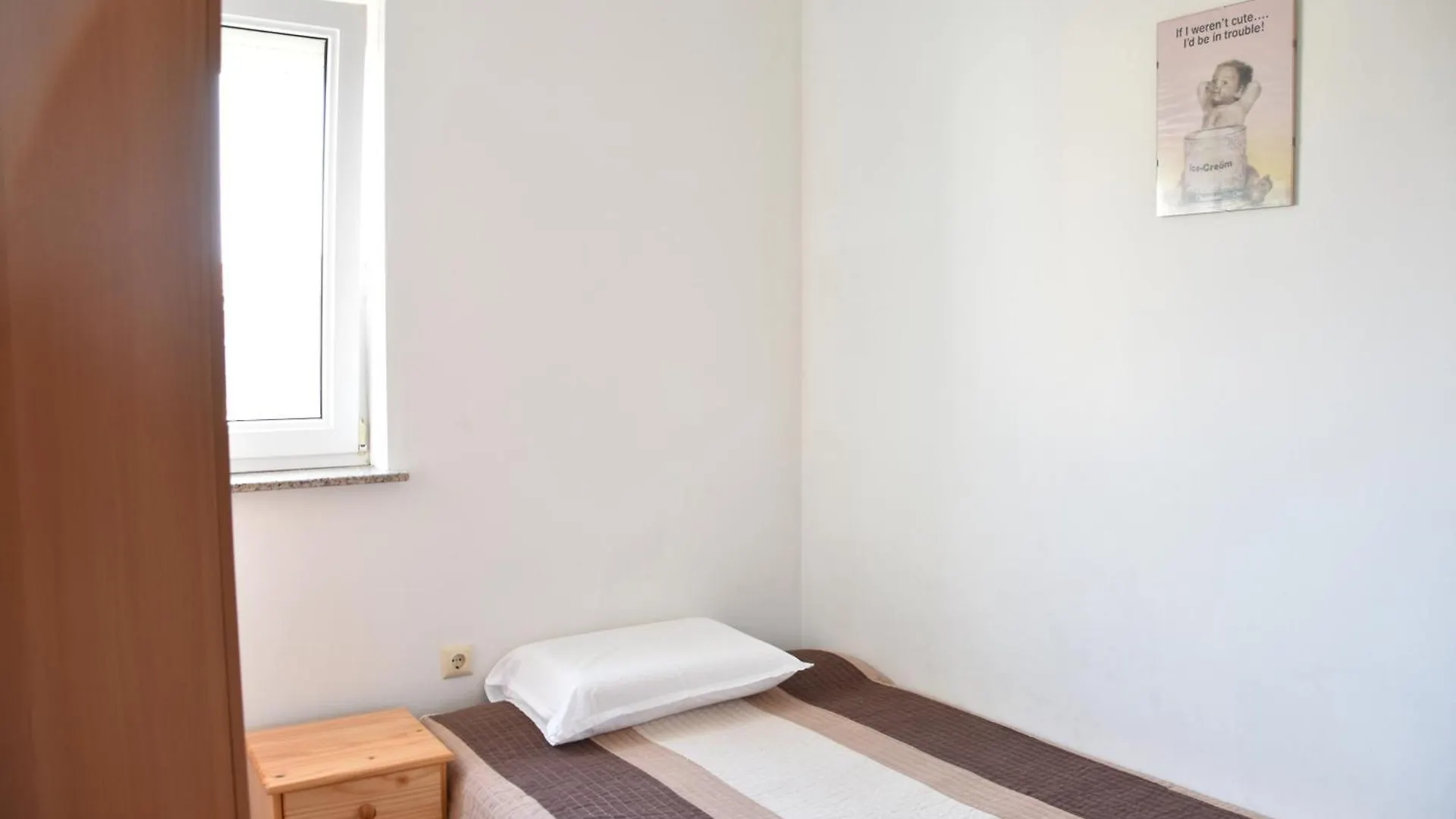 Family House Branka With Spa Pool Peroj Hébergement de vacances